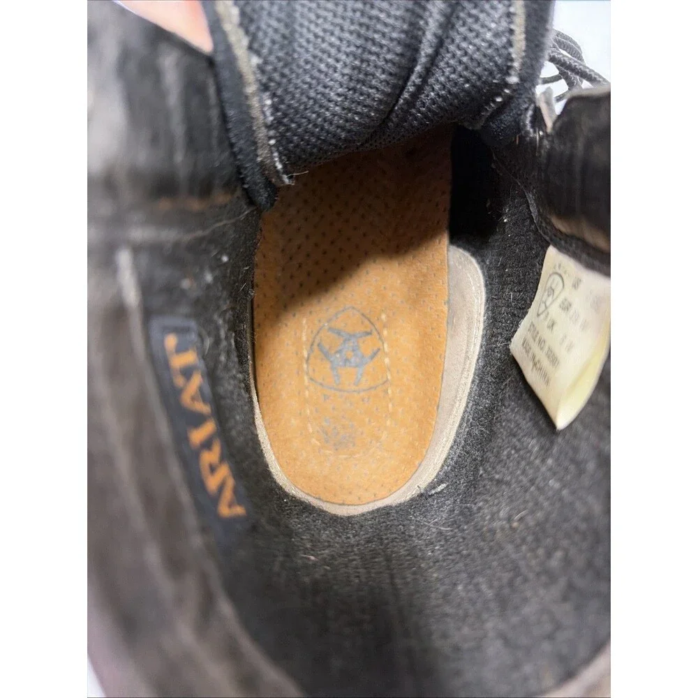 Ariat Black Heritage Leather Lace Up Style 32501 Size 7EE **Cigarette Smell
